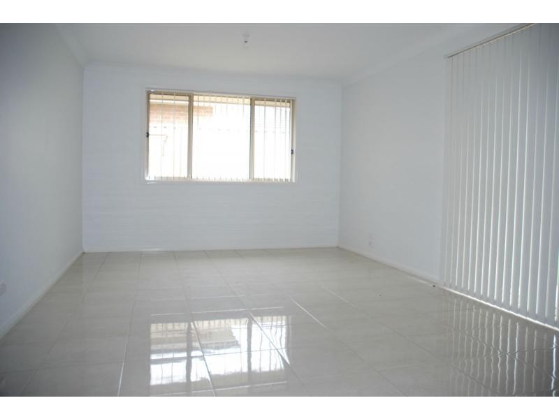 19 Blue Bell Way, Worrigee NSW 2540