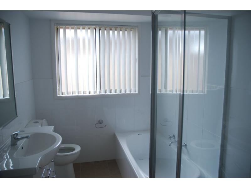 19 Blue Bell Way, Worrigee NSW 2540