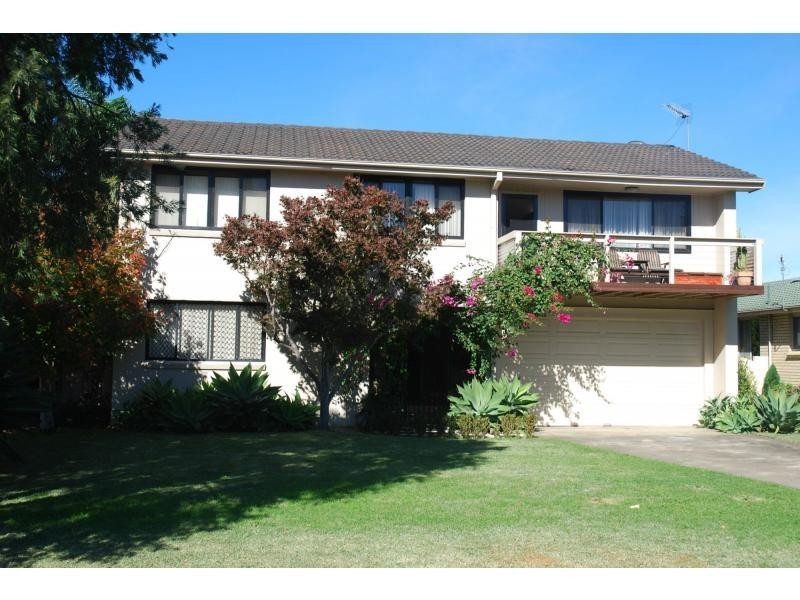 6 Elia Avenue, Nowra NSW 2541