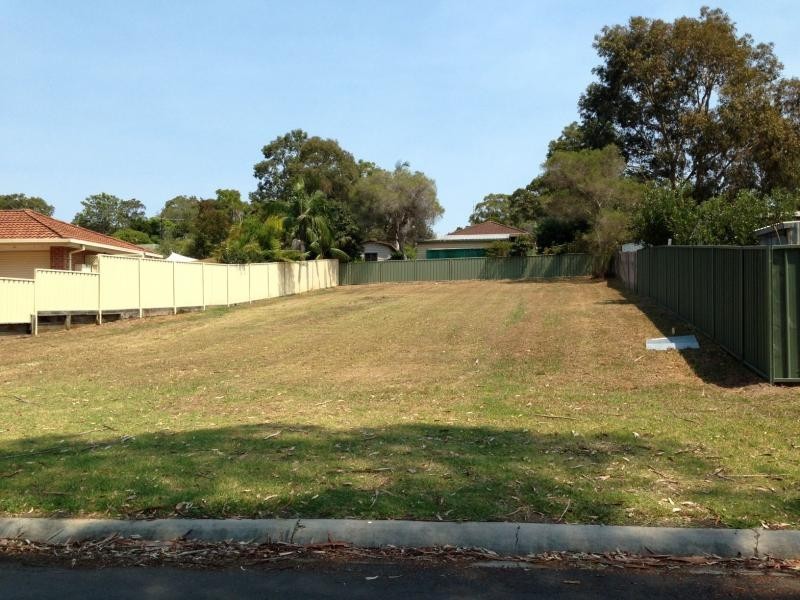 4 Cornelius Place, Nowra NSW 2541