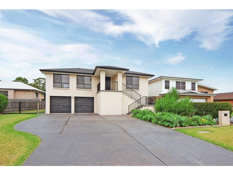 55 Lyrebird Drive, Nowra NSW 2541