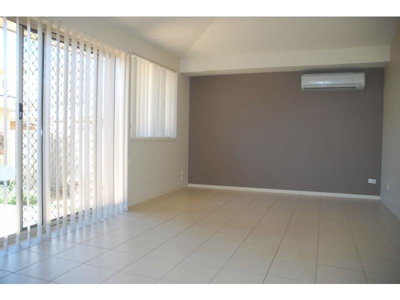 6/35 Sophia Road, Worrigee NSW 2540