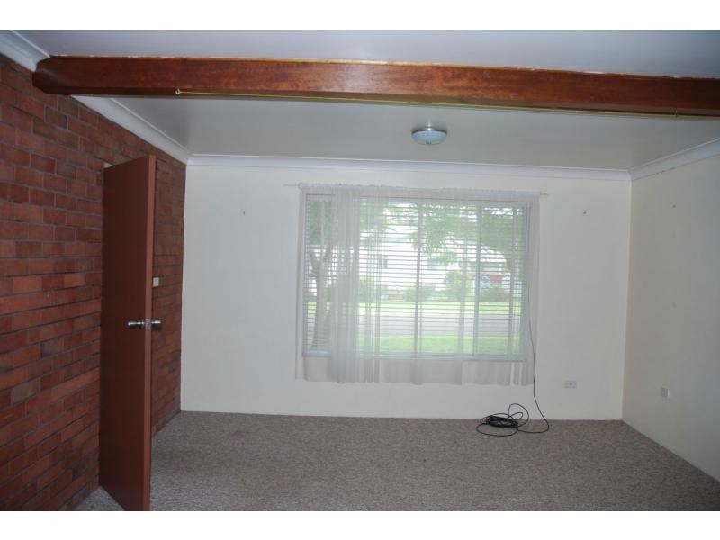 1/32 Birrilley Street, Bomaderry NSW 2541