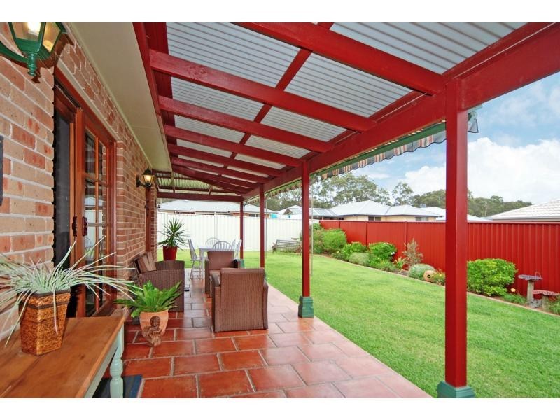 11 Terralla Grove, South Nowra NSW 2541