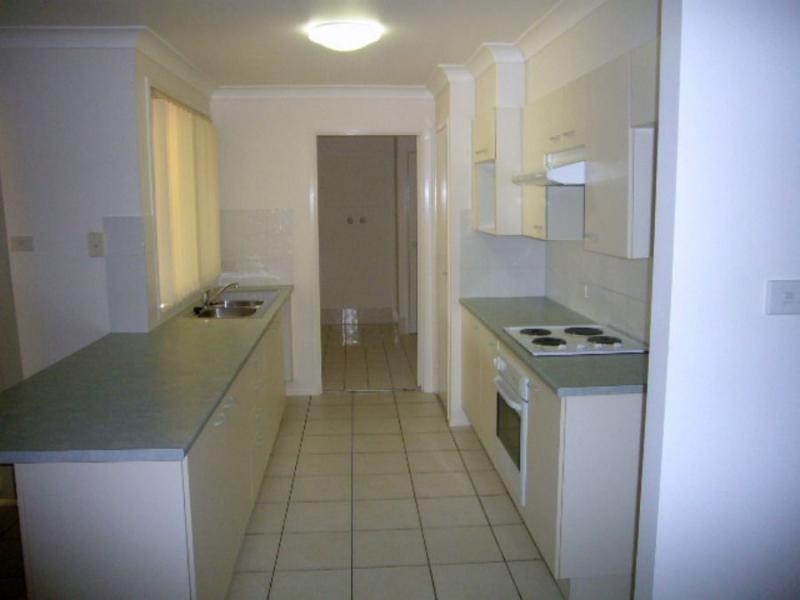 38 Gardenia Crescent, Bomaderry NSW 2541