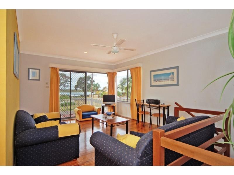 50 Adelaide Street, Greenwell Point NSW 2540