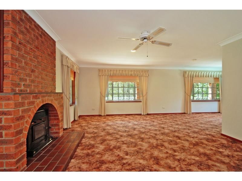 2 Westborne Drive, Nowra NSW 2541