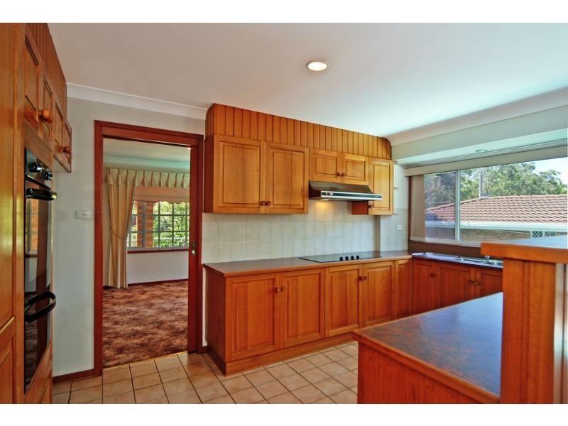 2 Westborne Drive, Nowra NSW 2541