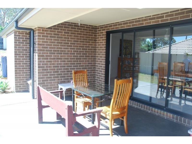 19 Warrigal Street, Nowra NSW 2541