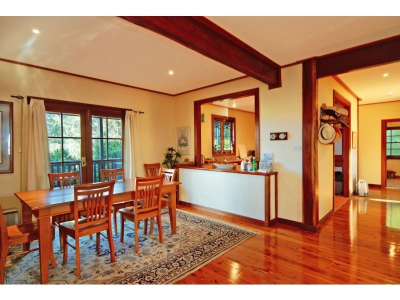 34 Cater Crescent, Sussex Inlet NSW 2540