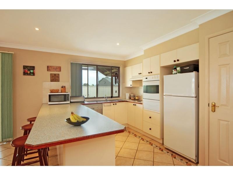 55 Robinia Way, Worrigee NSW 2540