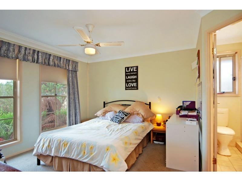 55 Robinia Way, Worrigee NSW 2540