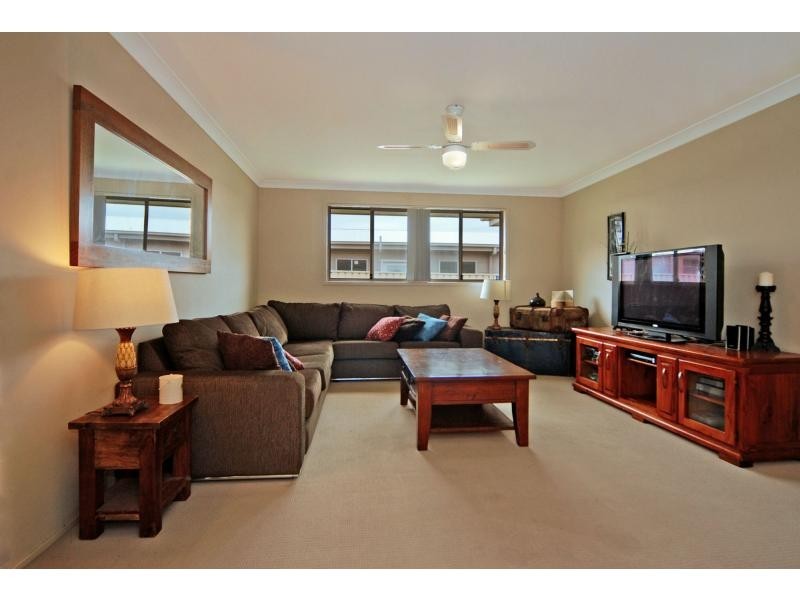 32 Lacebark Grove, Worrigee NSW 2540