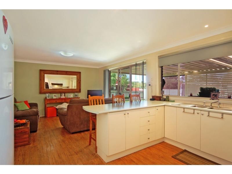 2 Elderberry Avenue, Worrigee NSW 2540