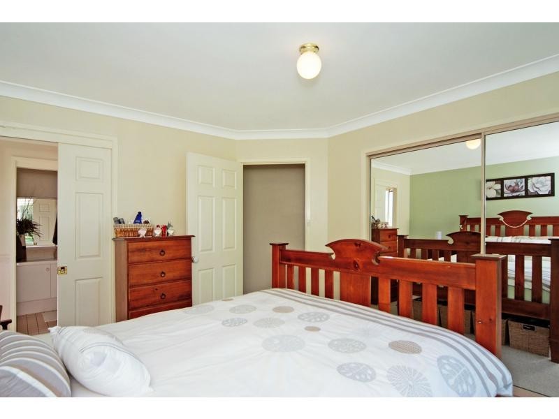 2 Elderberry Avenue, Worrigee NSW 2540