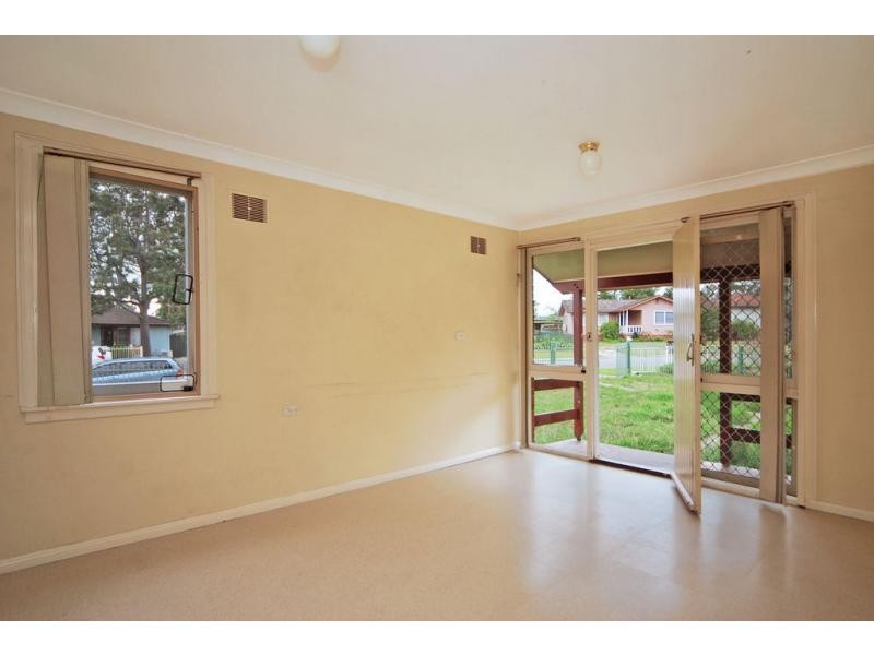 31 McKay Street, Nowra NSW 2541
