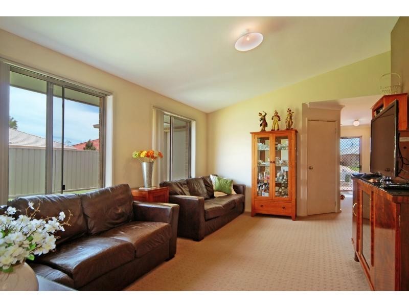7 Neptune Place, Worrigee NSW 2540