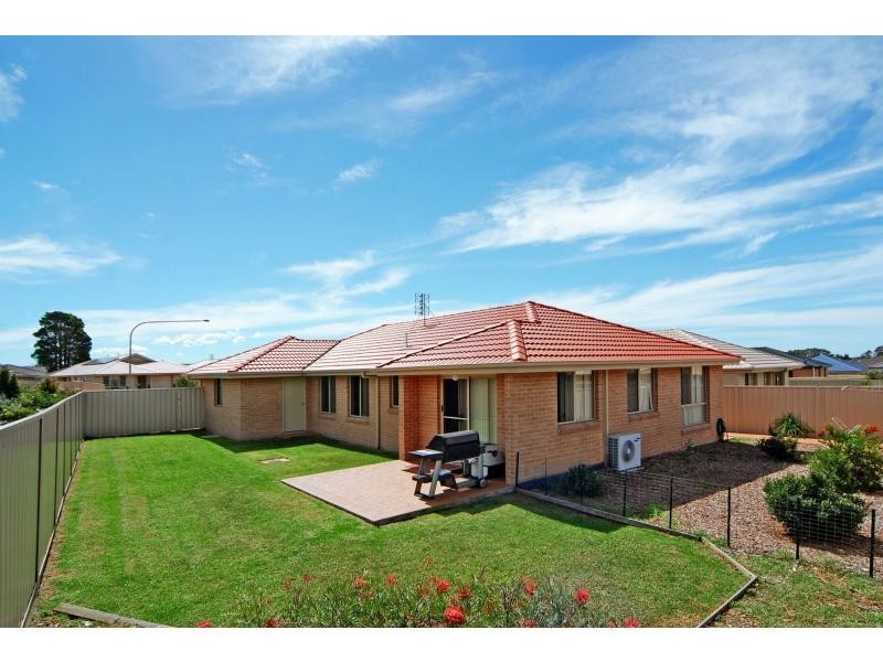 7 Neptune Place, Worrigee NSW 2540