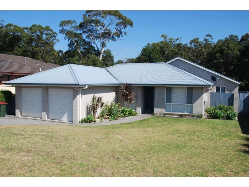 59 Sheraton Circuit, Bomaderry NSW 2541
