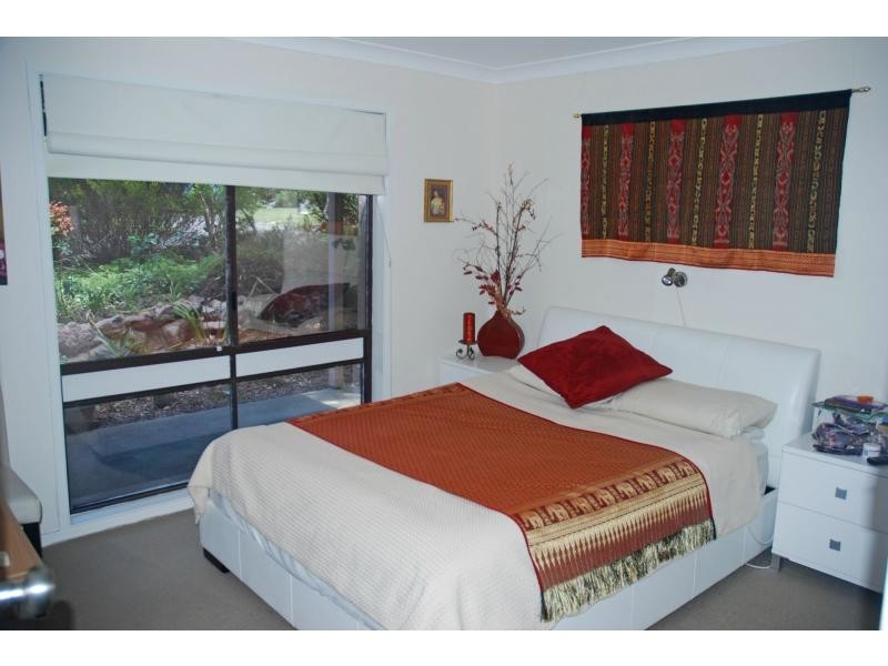 11 Russell Avenue, North Nowra NSW 2541