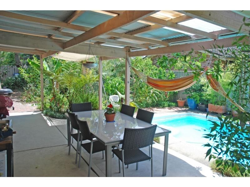 11 Russell Avenue, North Nowra NSW 2541