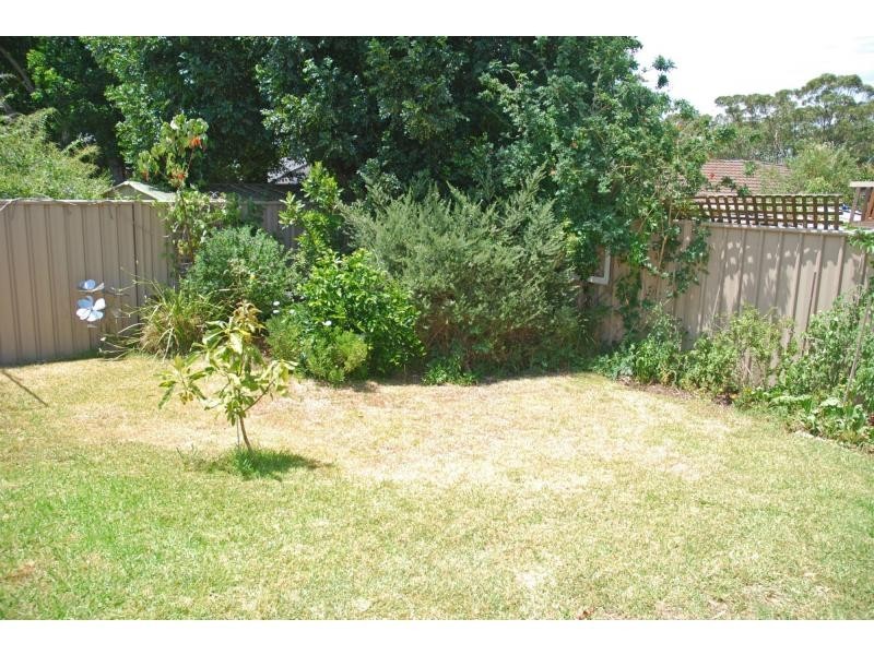 11 Russell Avenue, North Nowra NSW 2541