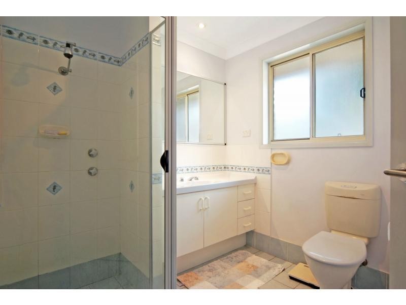 15 Gardenia Crescent, Bomaderry NSW 2541