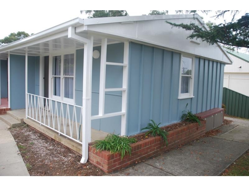 1/5 Wilson Avenue, Nowra NSW 2541