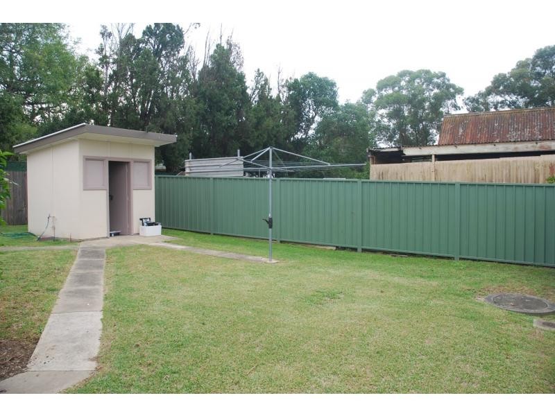 2/5 Wilson Avenue, Nowra NSW 2541