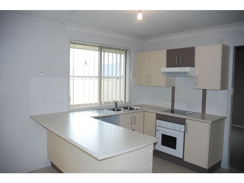 3/35 Sophia Road, Worrigee NSW 2540