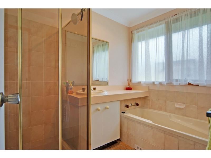 18 Golden Cane Avenue, North Nowra NSW 2541