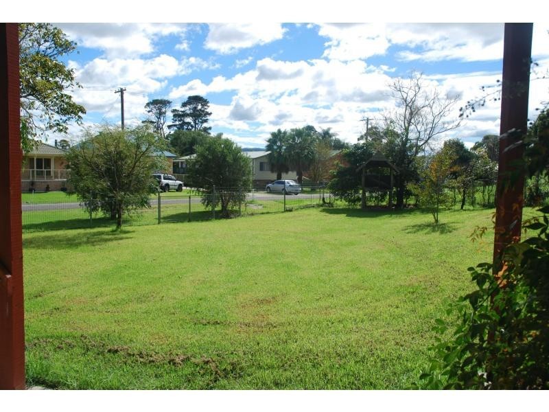 1 Berrallan Street, Greenwell Point NSW 2540