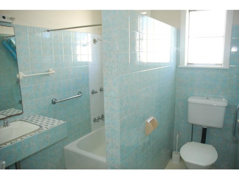71 Birriley Street, Bomaderry NSW 2541