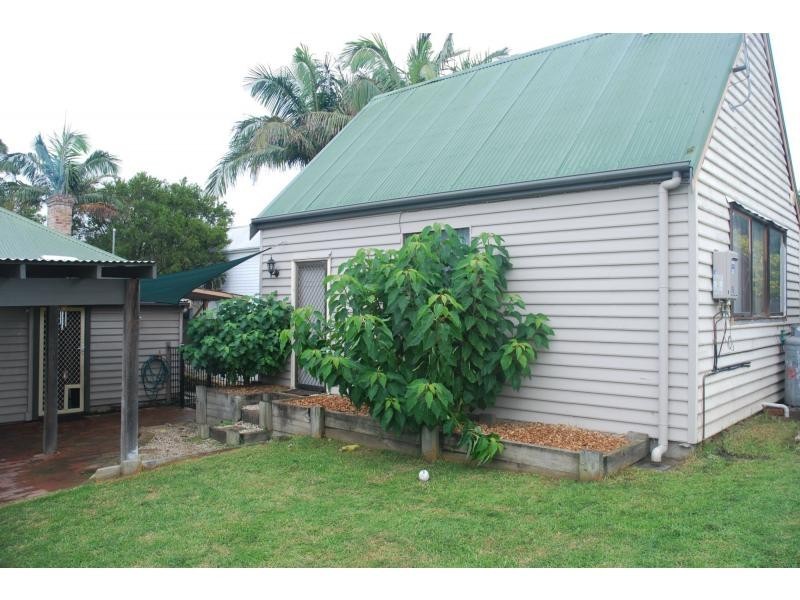 9 Tanang Street, Bomaderry NSW 2541