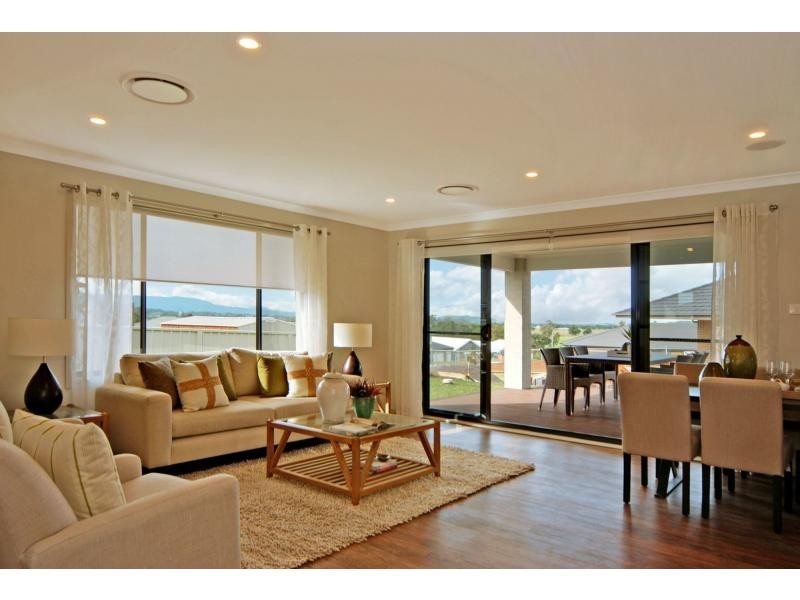 9 Banool Circuit, Bomaderry NSW 2541