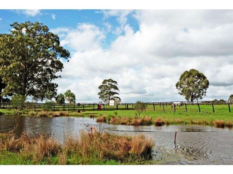 25 Willandra Way, Nowra Hill NSW 2540