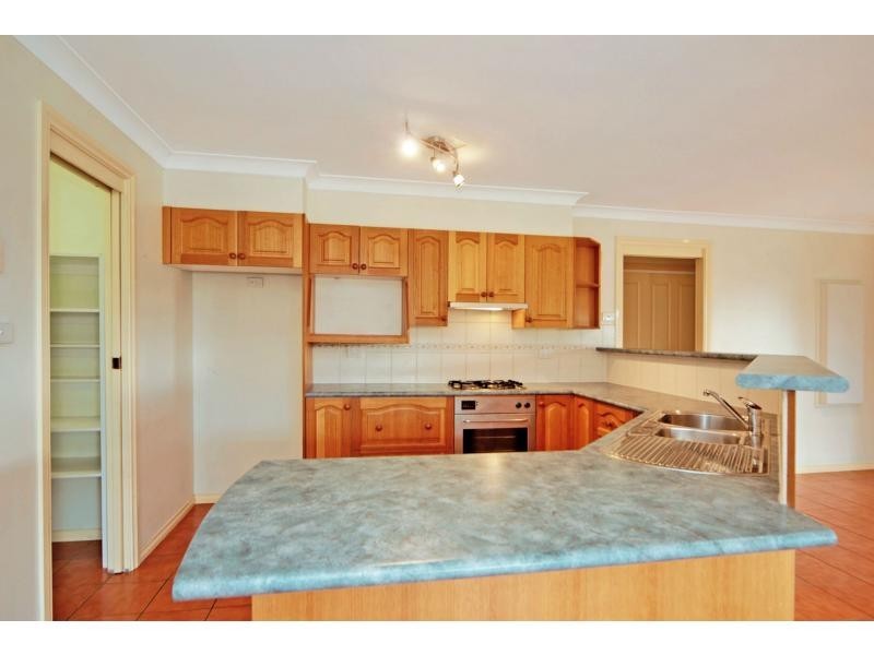 41 Illawarra Circuit, Worrigee NSW 2540