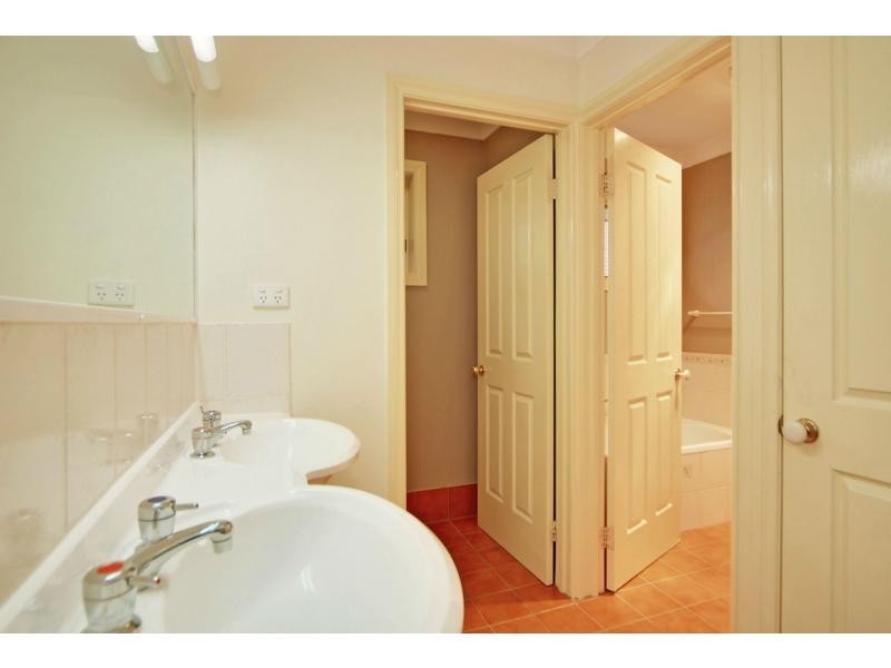 41 Illawarra Circuit, Worrigee NSW 2540
