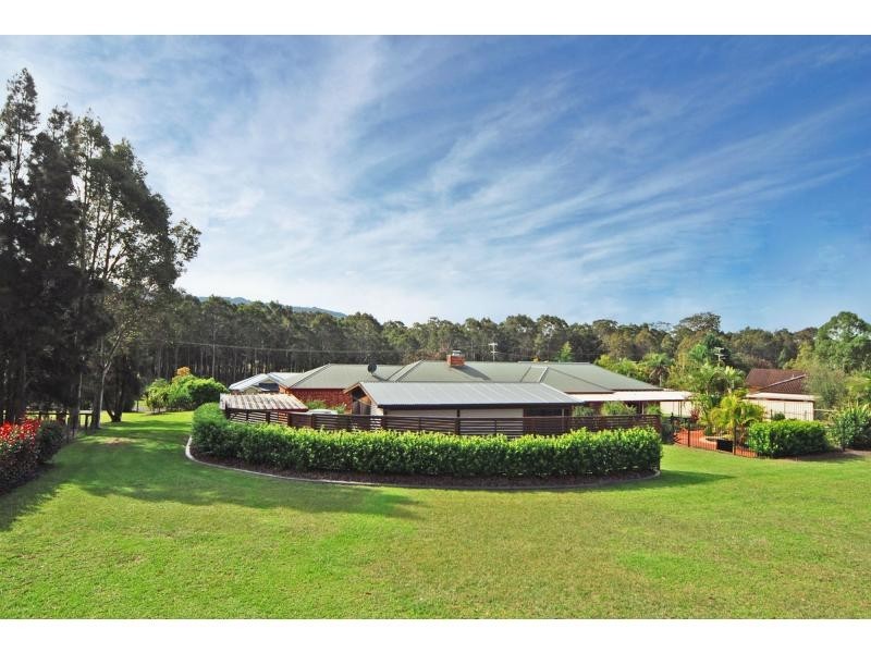 40 Tartarian Crescent, Bomaderry NSW 2541