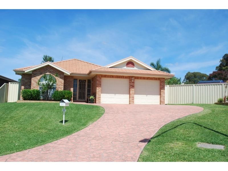 8 Abelia Place, Worrigee NSW 2540