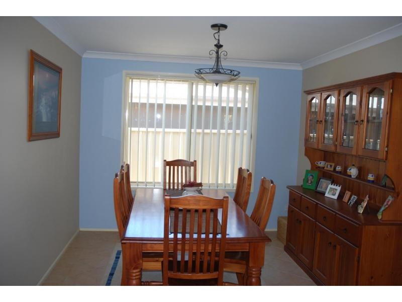 8 Abelia Place, Worrigee NSW 2540