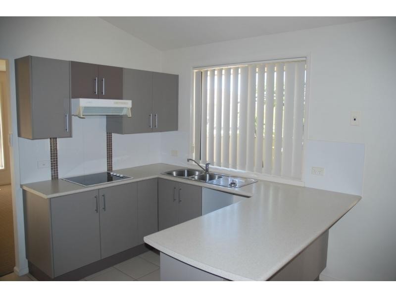 6/35 Sophia Road, Worrigee NSW 2540