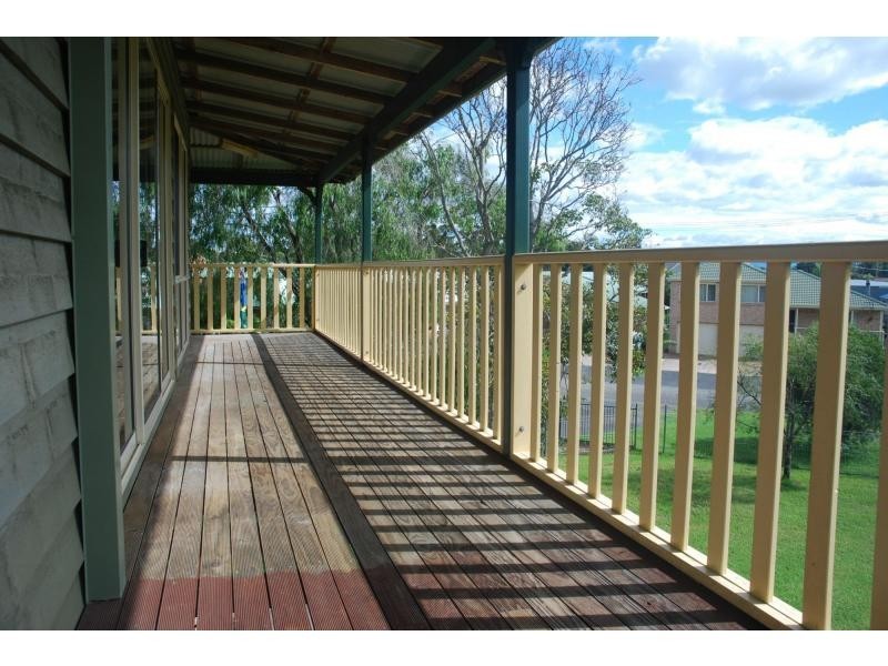 1 Berrallan Street, Greenwell Point NSW 2540