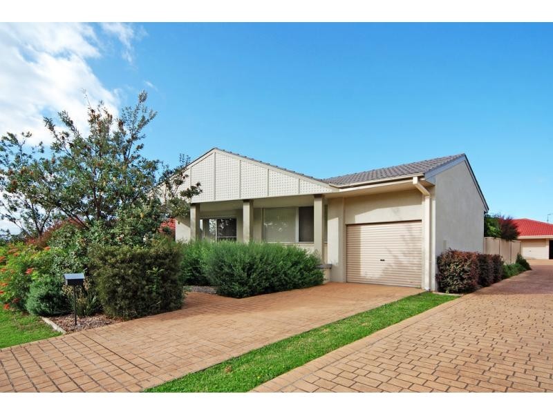 122c Jasmine Drive, Bomaderry NSW 2541