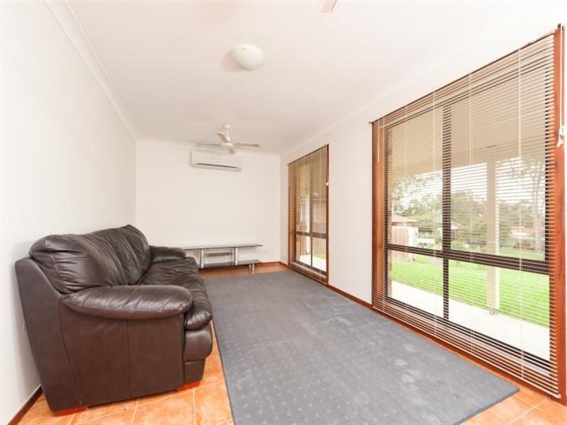 5 Folia Close, West Nowra NSW 2541