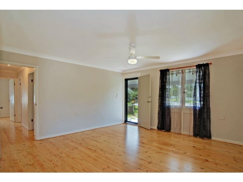 7 Queenborough Street, Nowra NSW 2541