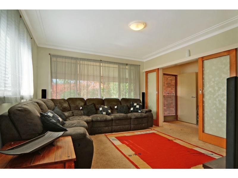 18 Hewlett Avenue, North Nowra NSW 2541