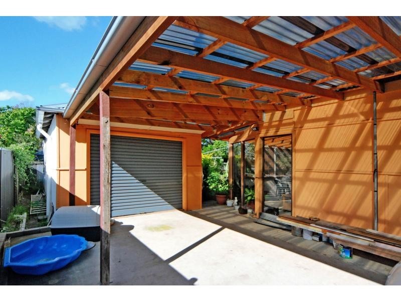 2 Hollands Road, Nowra NSW 2541