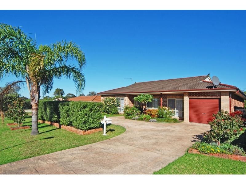 9 Royal Street, Worrigee NSW 2540