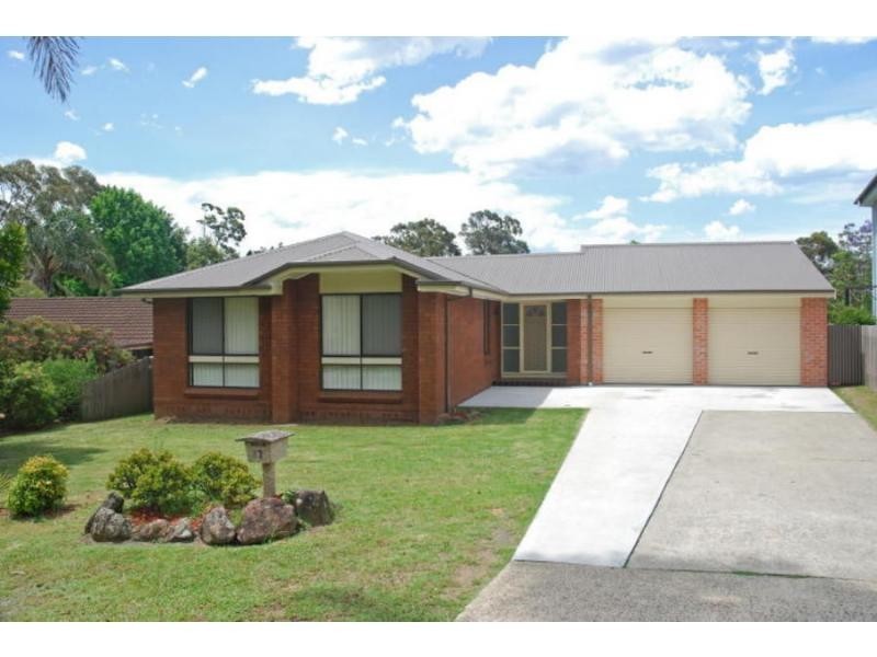 17 Coconut Drive, North Nowra NSW 2541